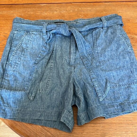 Talbots shorts 6P  - Picture 1 of 9